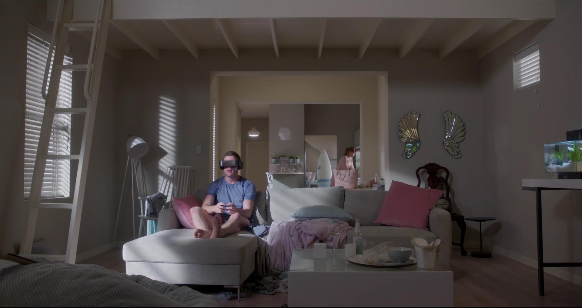 BlackMirror_2814029.jpg