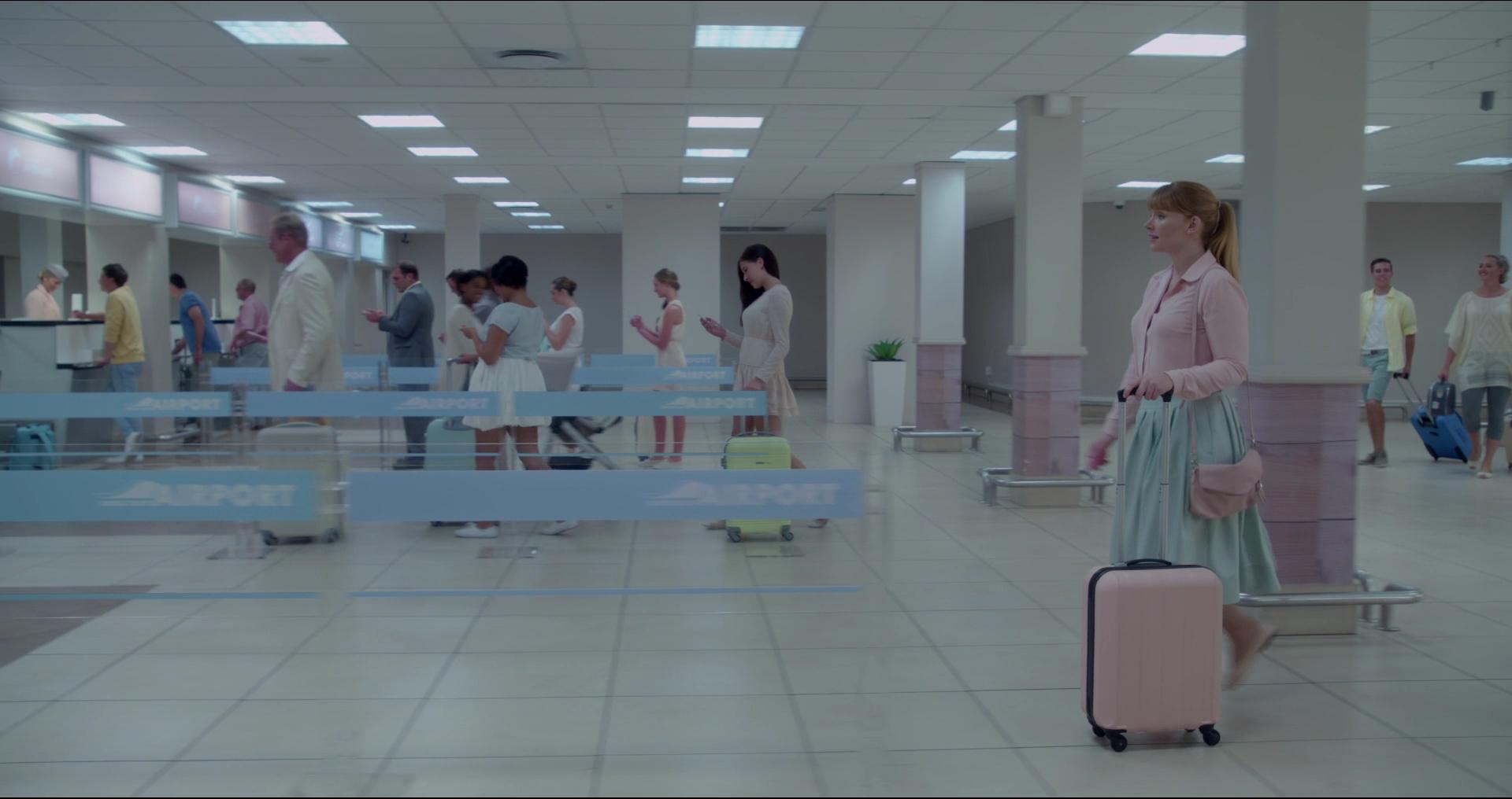 BlackMirror_28189929.jpg