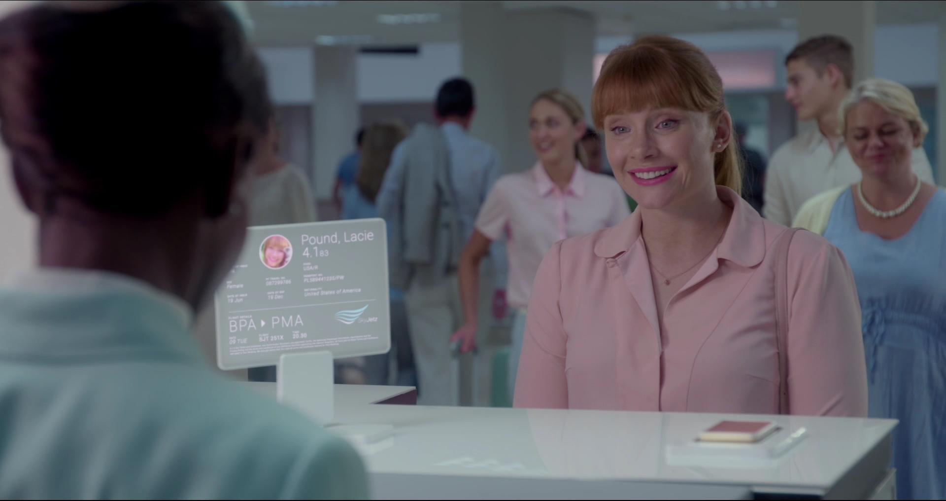 BlackMirror_28191929.jpg