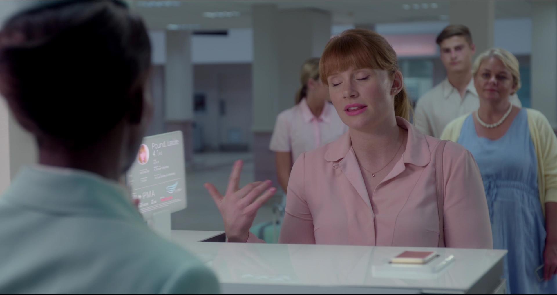 BlackMirror_28197829.jpg