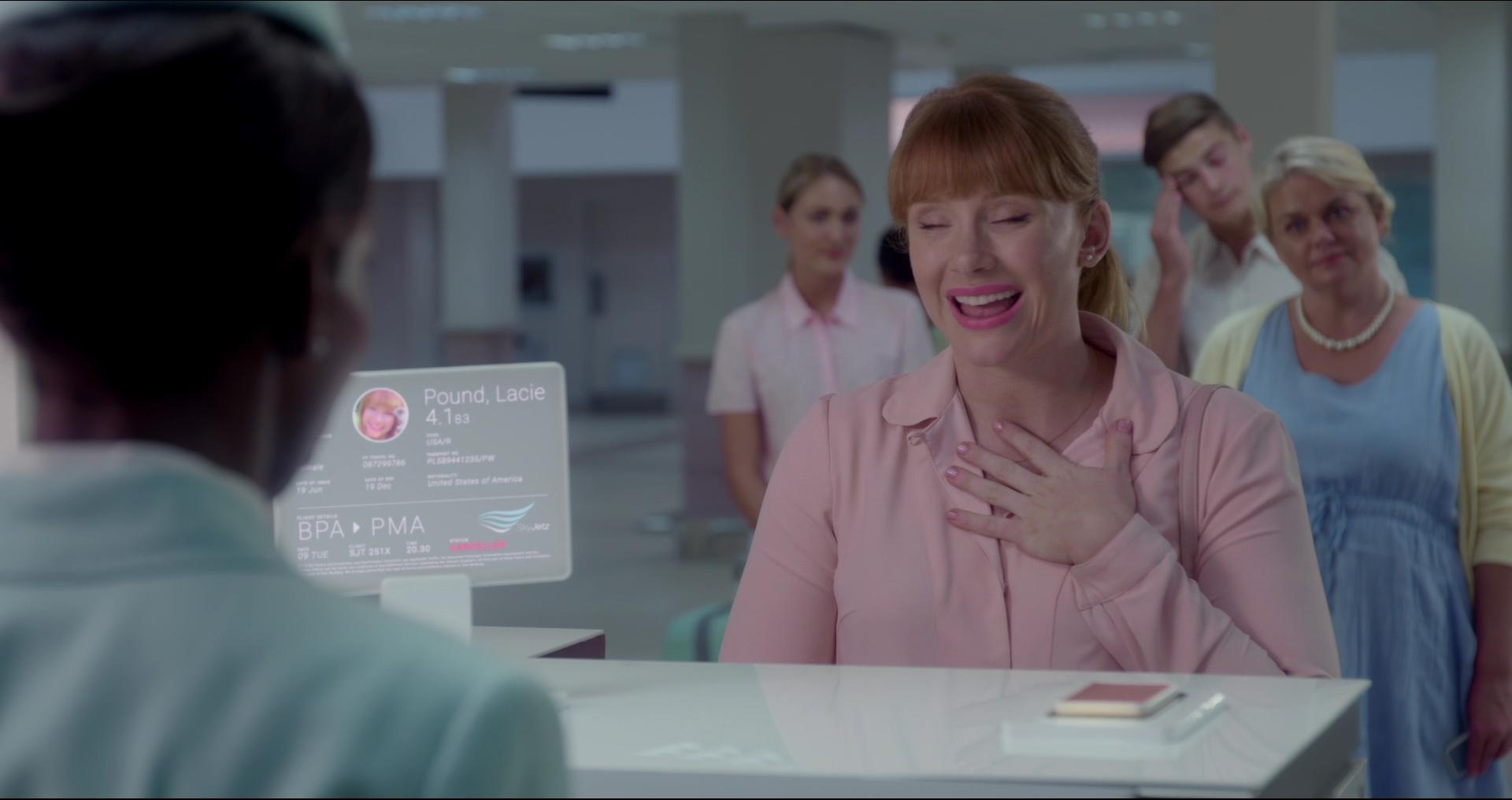 BlackMirror_28198629.jpg