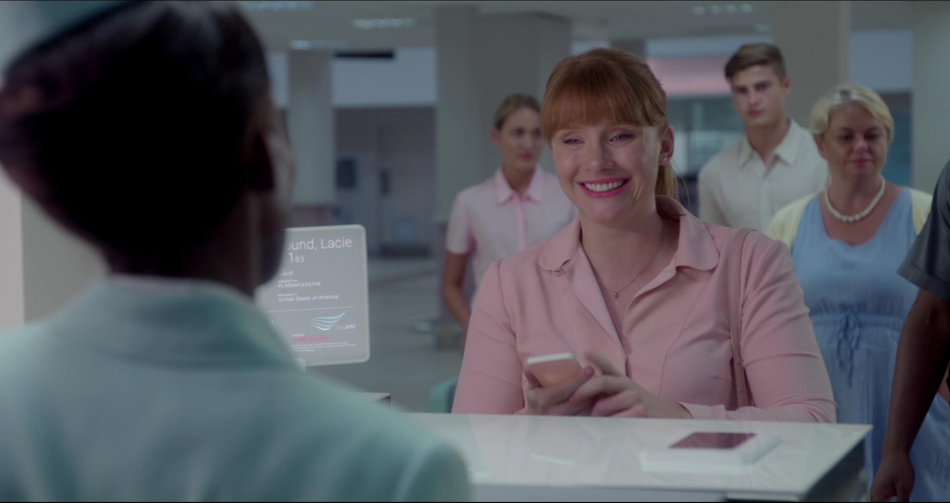 BlackMirror_28202329.jpg BlackMirror_28202329.jpg