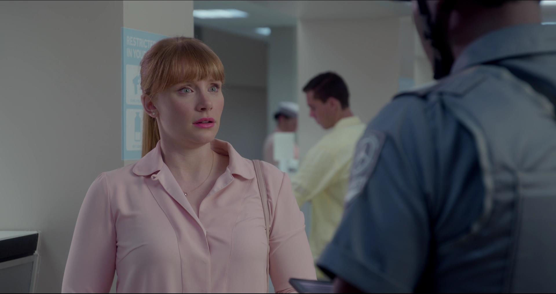 BlackMirror_28203429.jpg