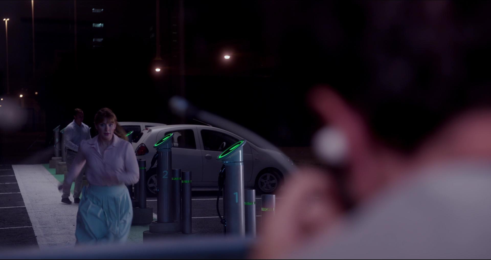 BlackMirror_28240829.jpg
