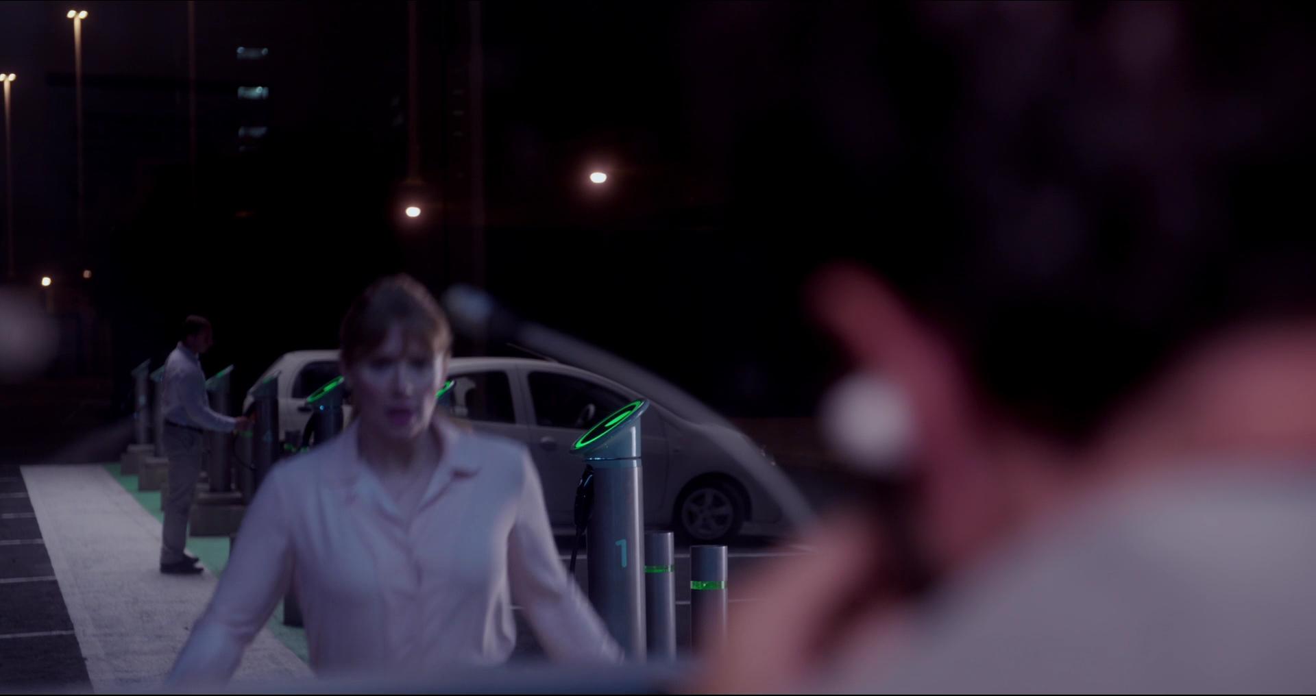 BlackMirror_28241029.jpg
