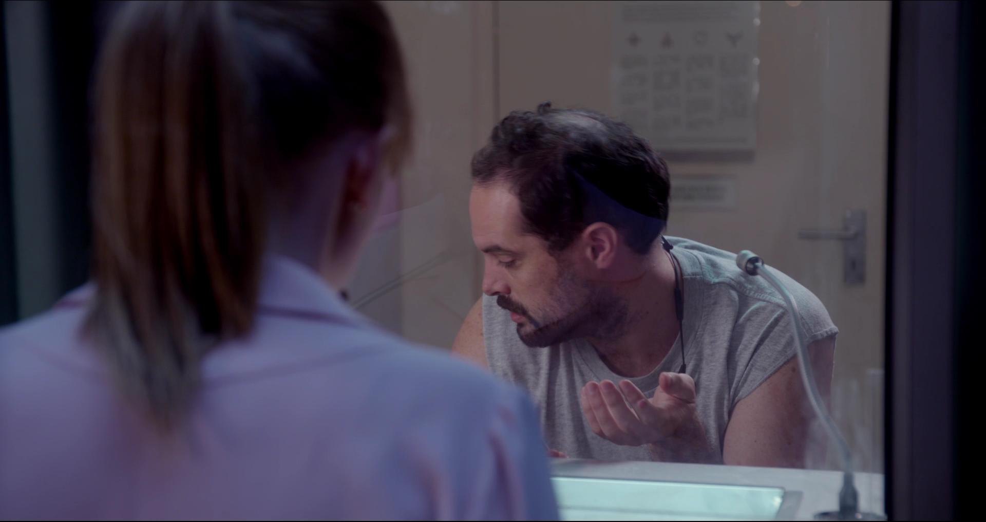 BlackMirror_28242629.jpg