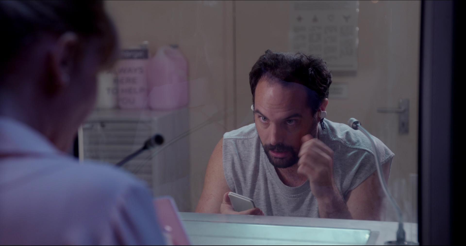 BlackMirror_28243829.jpg