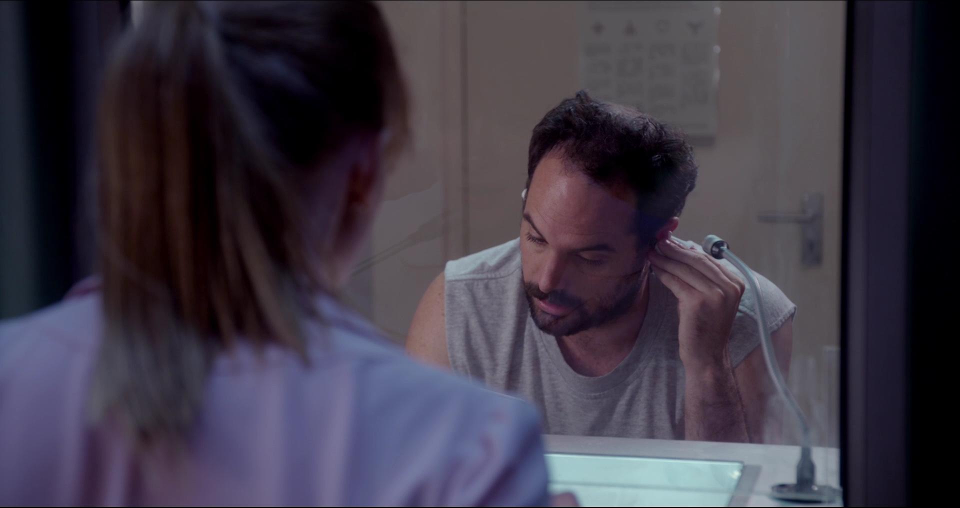 BlackMirror_28246429.jpg