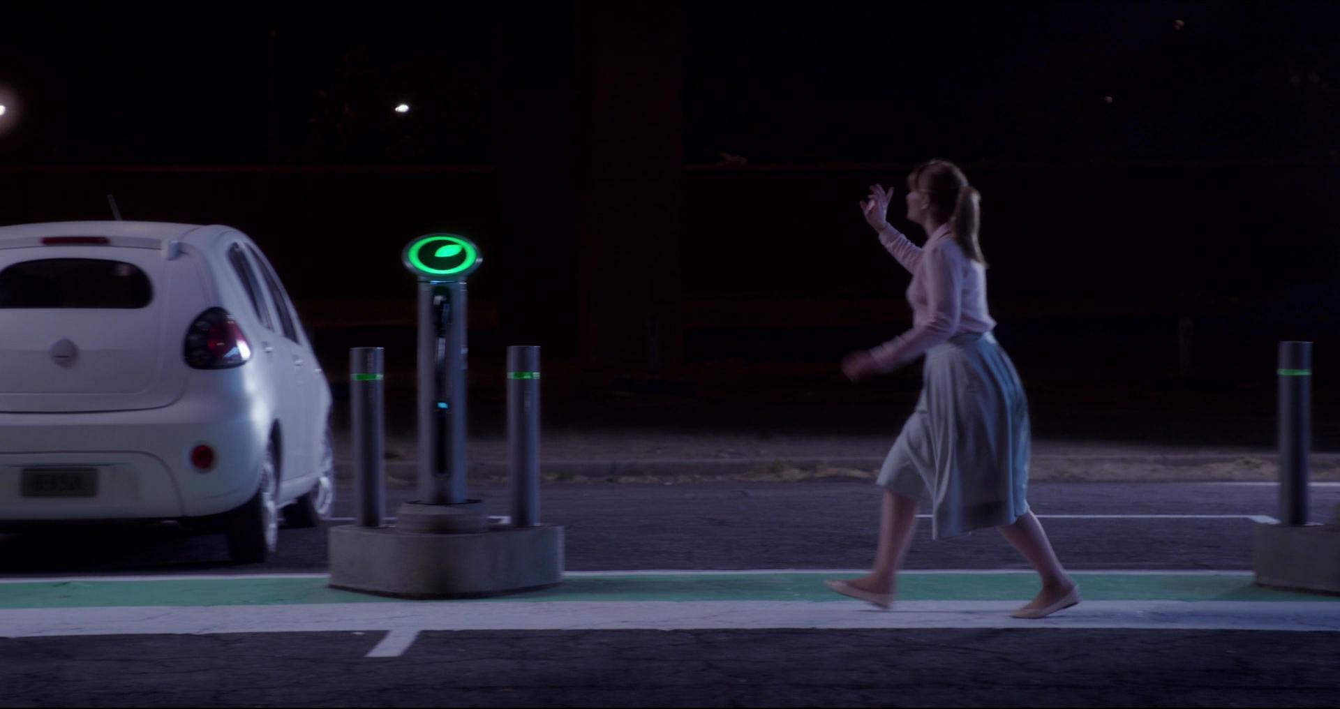 BlackMirror_28246929.jpg BlackMirror_28246929.jpg