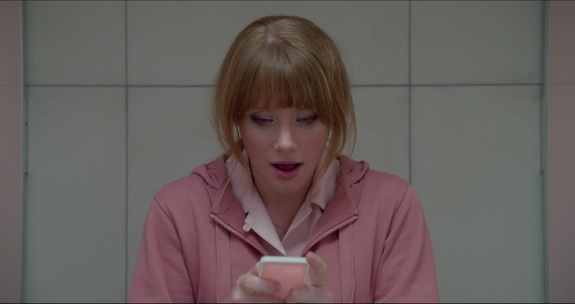 BlackMirror_28303629.jpg