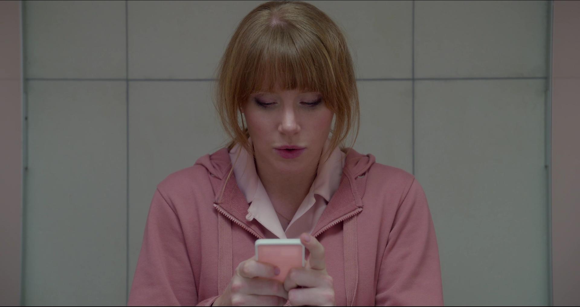 BlackMirror_28303929.jpg