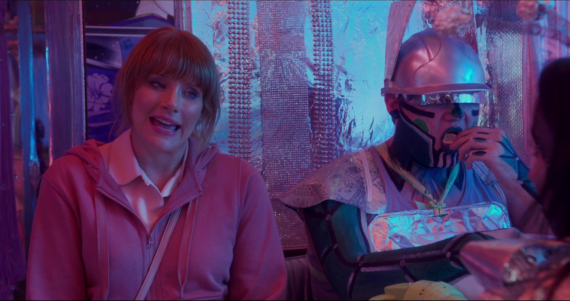 BlackMirror_28308529.jpg