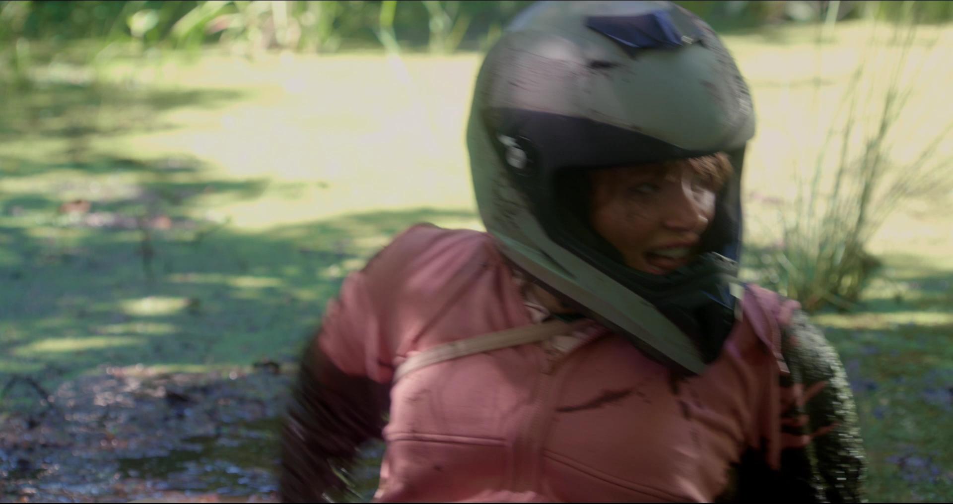 BlackMirror_28331429.jpg