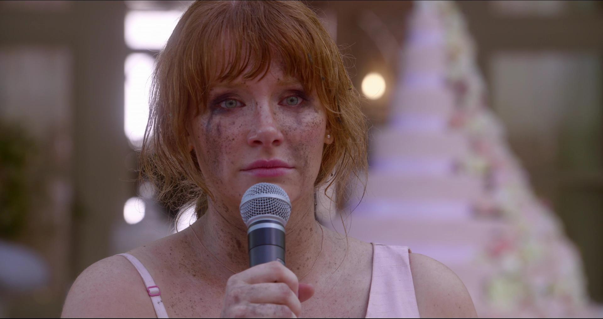 BlackMirror_28360029.jpg