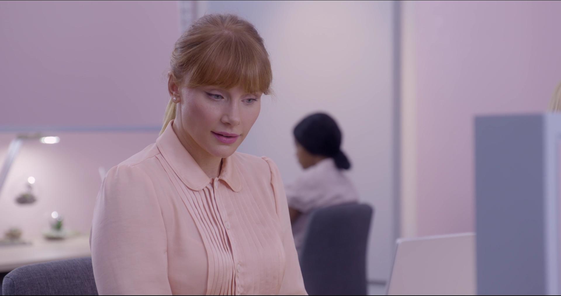 BlackMirror_2839129.jpg BlackMirror_2839129.jpg