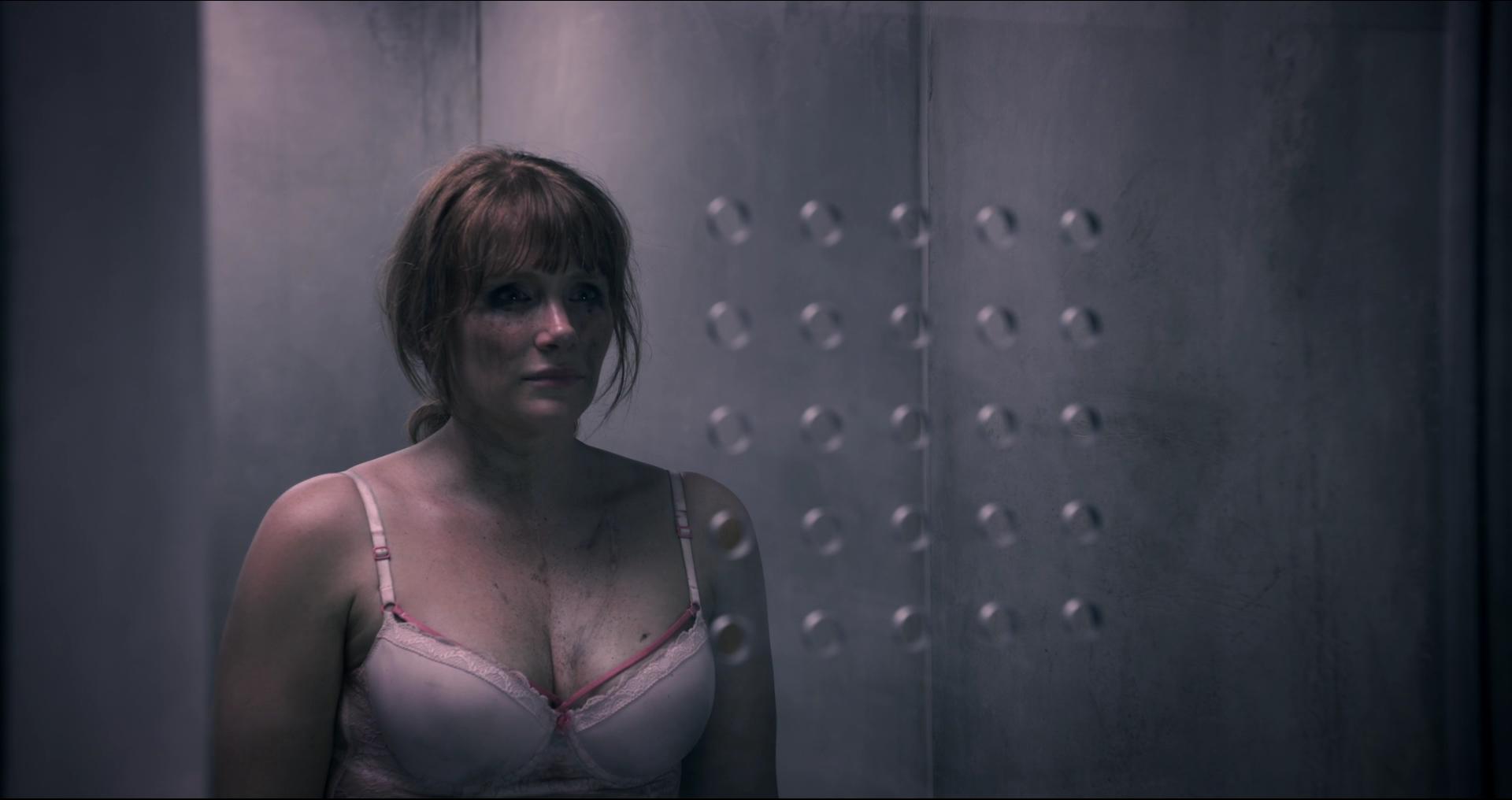 BlackMirror_28405929.jpg BlackMirror_28405929.jpg