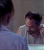 BlackMirror_28243029.jpg