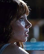 brycedallashoward-jurassicworld-06447.jpg